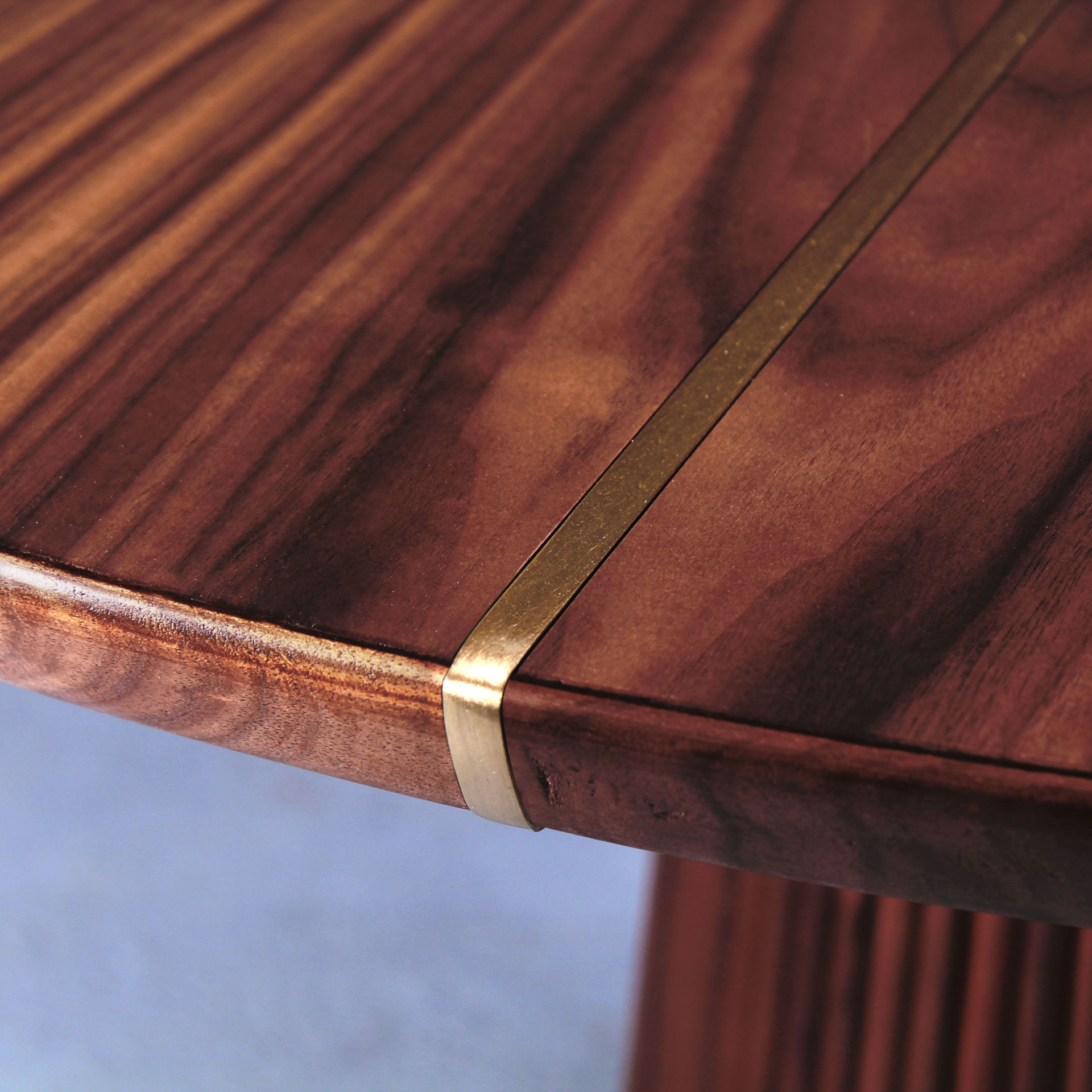 Workroom Henry Dining Table 2 handmade detail