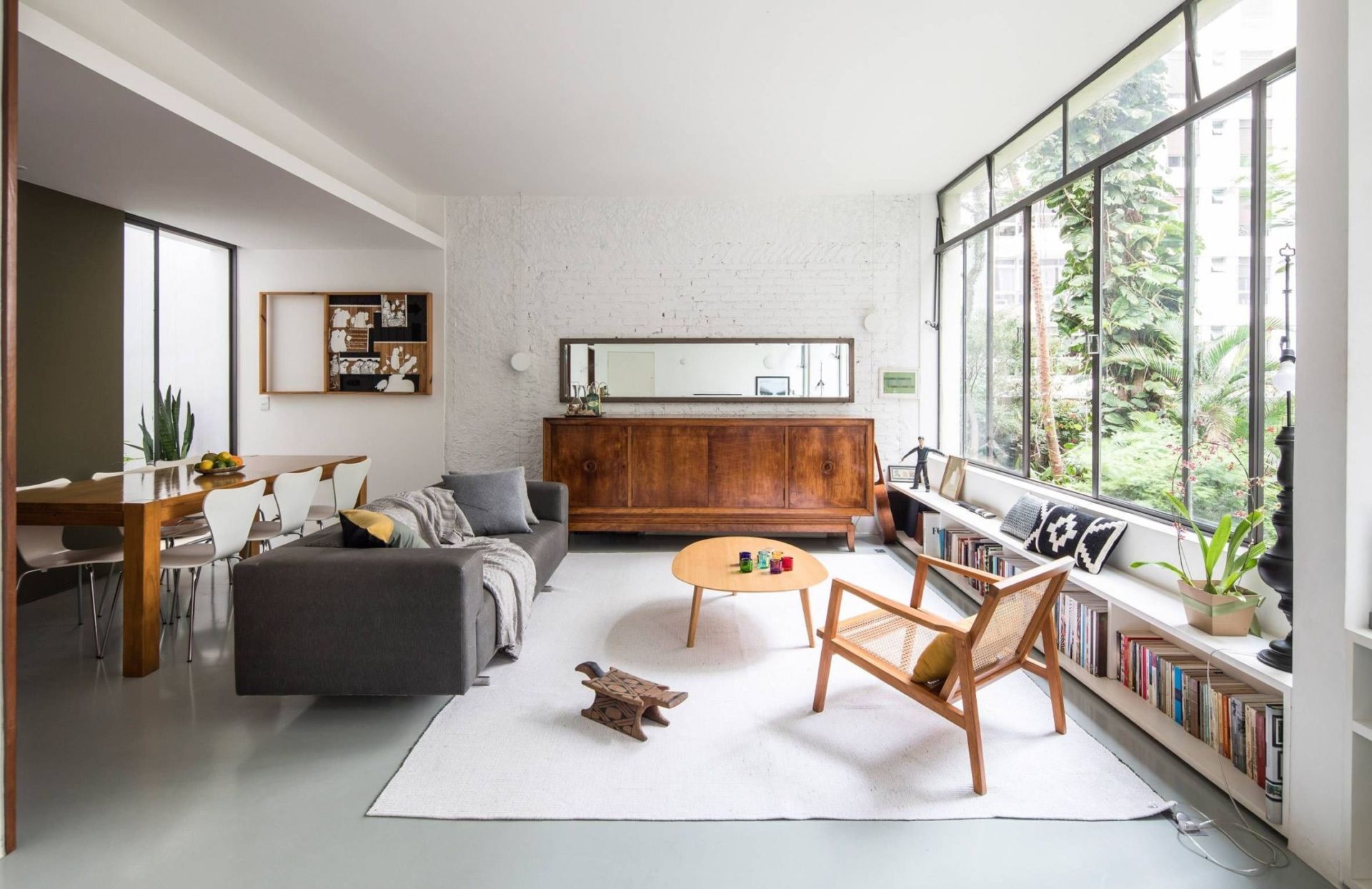 Living room and dining room integrated