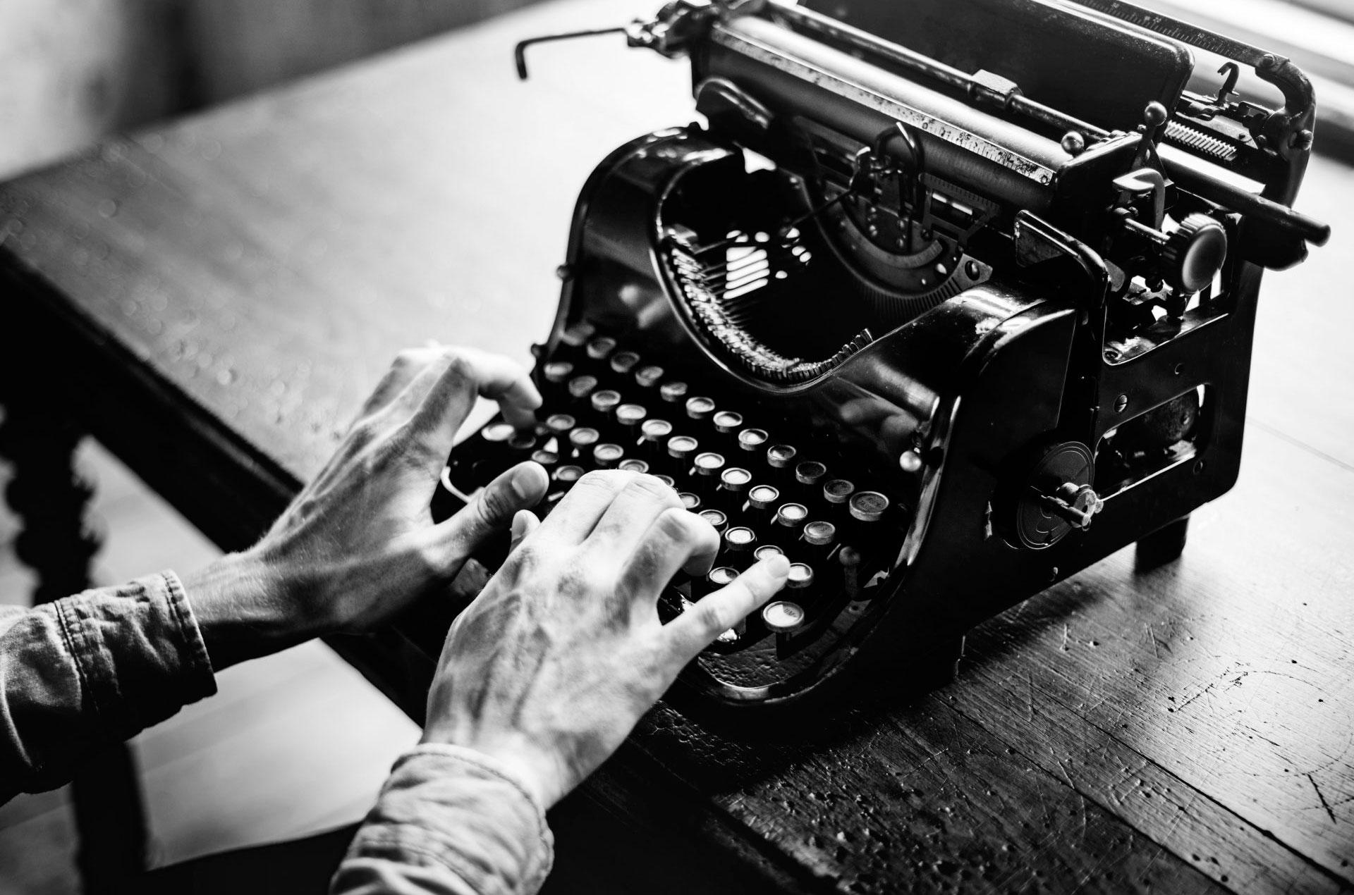 Collins Desk rawpixel 247361 unsplash Wood Tailors Club Lifestyle